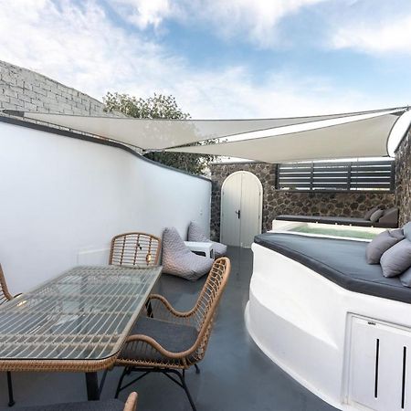 Sun Naam Home Santorini With Heated Jacuzzi Картерадос Екстериор снимка