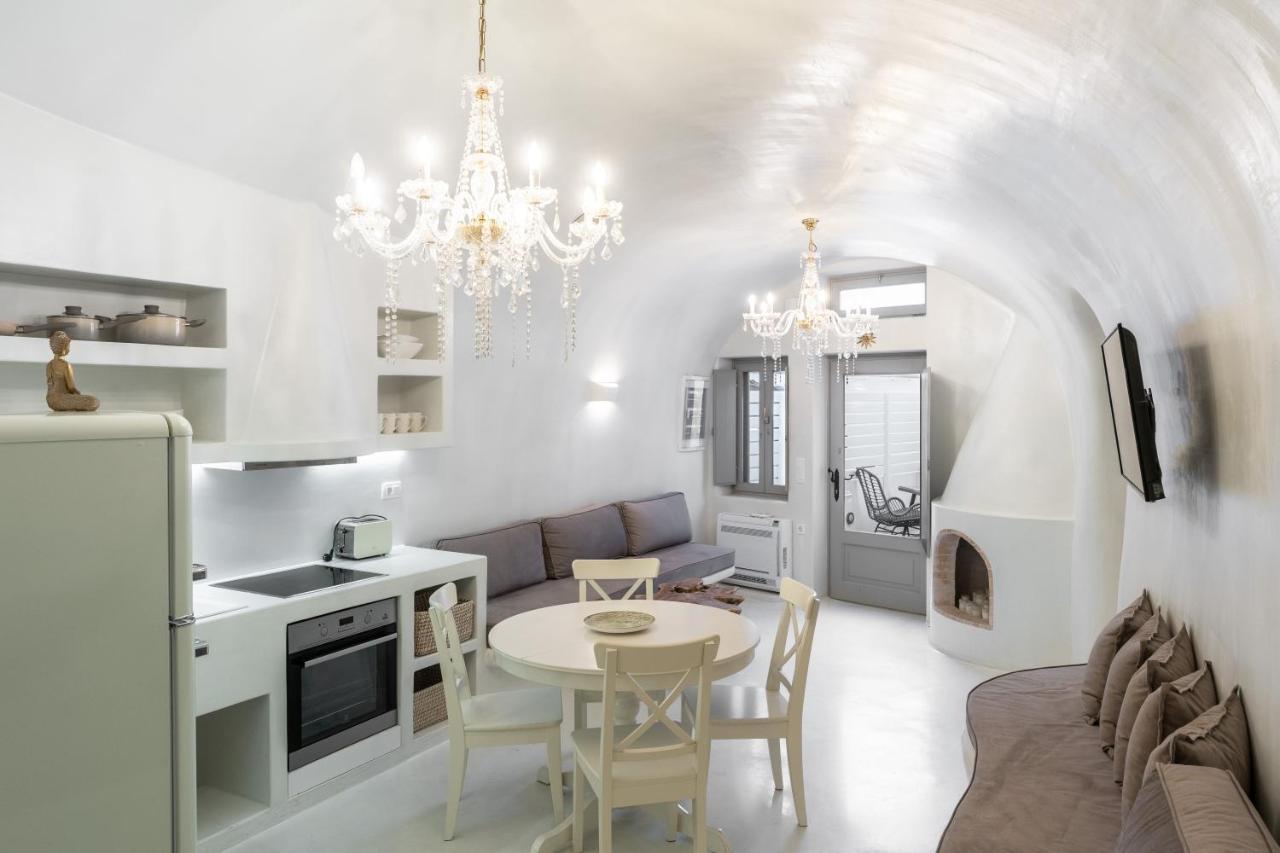 Sun Naam Home Santorini With Heated Jacuzzi Картерадос Екстериор снимка